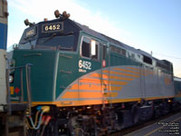 Via Rail 6452 (F40PH-2) - Rebuilt