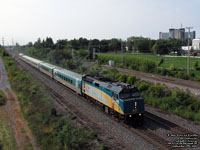 Via Rail 6453 (F40PH-2) - Rebuilt