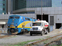 Via Rail 900 (P42DC / Genesis)