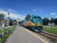 Via Rail 903 (P42DC / Genesis)