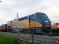 Via Rail 914 (P42DC / Genesis)