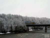 Via Rail 919 (P42DC / Genesis)