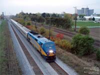 Via Rail 919 (P42DC / Genesis)