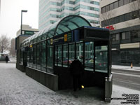 Bay - Enterprise Square station