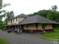 Mont-Rolland station, Ste-Adle,QC