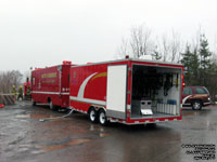 Club Urgence Levis Rehab 1600 - 91-131 - 1991 Chevrolet Stepvan (nee St-Romuald) et Remorque bonbonnes d'air comprime - Compressed air bottle trailer 1900 - 06-543 - Caserne 3 (St-Nicolas), Levis, Quebec