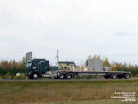 Unid. Freightliner truck