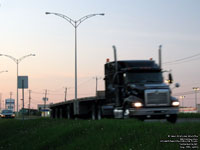 Unidentified International truck