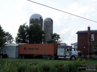 Unidentified International truck - Hapag-Lloyd