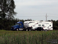 Unidentified International truck