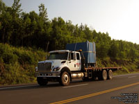 Unidentified International truck