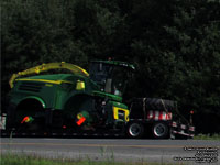 John Deere 8300