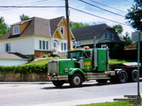 Unidentified Western Star truck