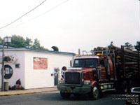 Unidentified Western Star truck